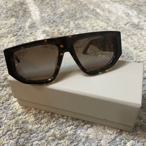 DEZI BACKTRACK Sunglasses